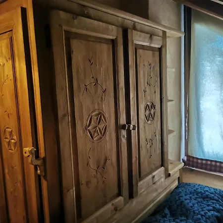 Hostdomus - Hunter's Burrow Daire *